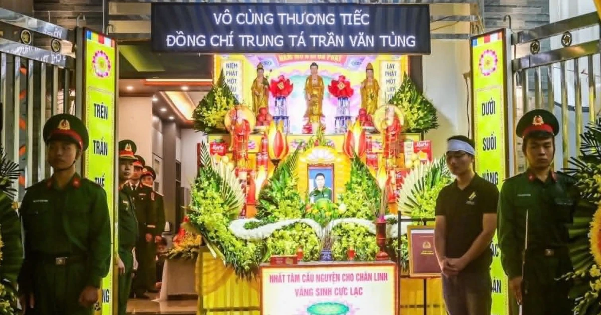 Con trai của Trung tá Trần Văn Tùng: 'Bố đâu rồi, sao đêm muộn rồi bố chưa về với con'