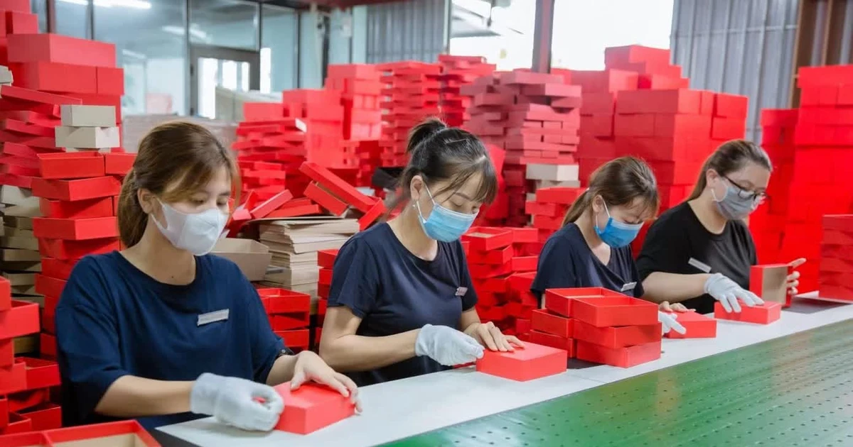 Cần lộ trình giảm giờ làm xuống 40-44 giờ/tuần, tránh sốc cho doanh nghiệp