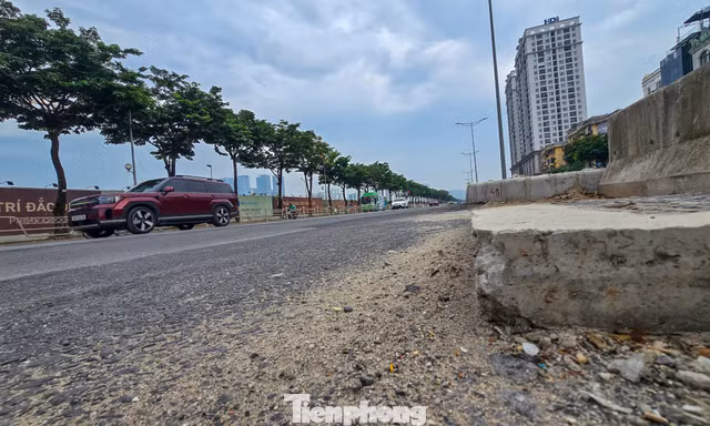 Hiện trạng mặt đường Võ Chí Công sau dự án cống hộp chống ngập