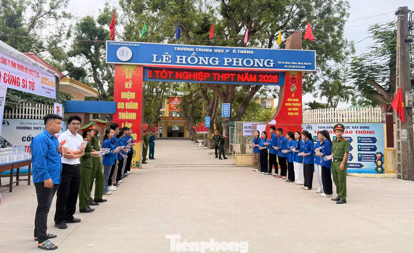 tp-le-hon-gphong-hnguyen.jpg