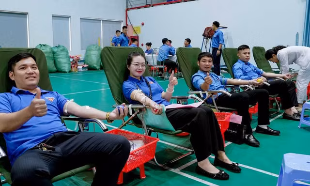 175 người tham gia hiến máu tình nguyện tại Cụm Đoàn Than vùng Uông Bí - Đông Triều