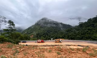 Đèo Khánh Lê thông xe trở lại