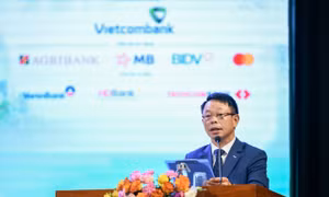 “Chạm số - Sống xanh”: Khi mỗi giao dịch số gắn với trách nhiệm của người trẻ