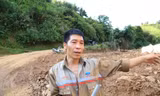 Anh Đạo kể lại giây phút các hộ dân chạy lũ.