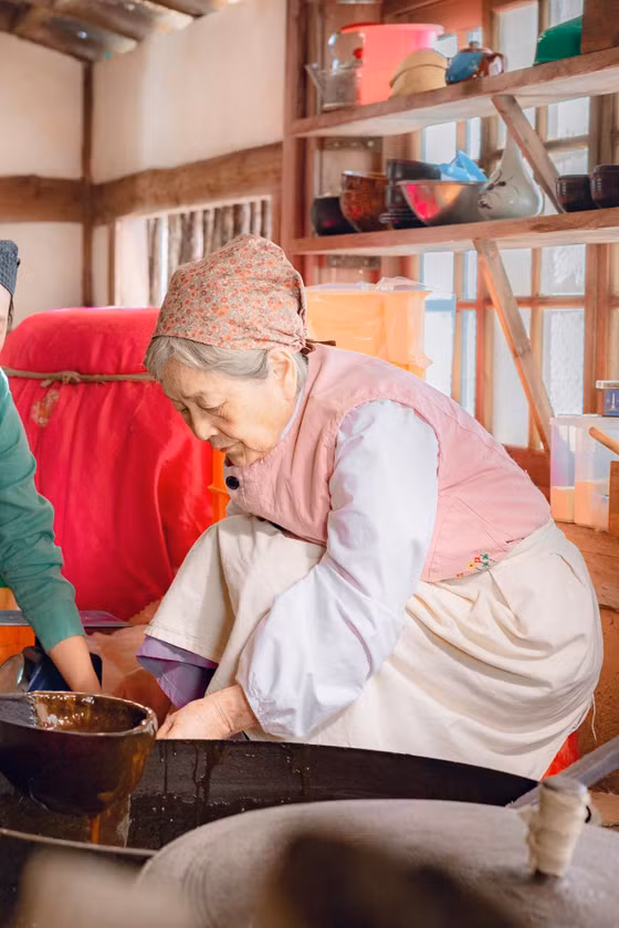 Hai câu thoại "chữa lành" của Kẹo Ngọt Tình Yêu và Cửa Hàng Sát Thủ có điểm chung