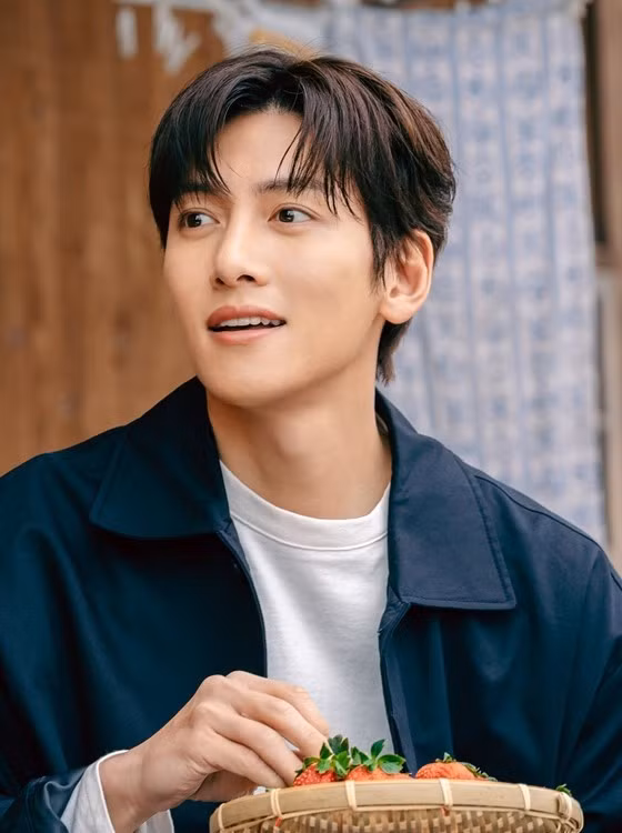 Ji Chang Wook gặp "kiếp nạn" liên hoàn: Phim bị chê, show thực tế mới bị trách