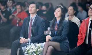 Midu được ông xã Minh Đạt tháp tùng trong buổi ra mắt phim đầu tay 