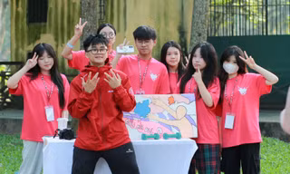 Ngăn bàn Project: Học sinh Thủ đô tổ chức giải chạy, gây sốt vì ý tưởng dễ thương
