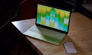 MacBook giá rẻ của Apple sắp ra mắt phiên bản mới, có tăng giá so với đời cũ?