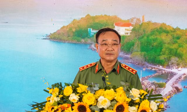Bộ Công an khánh thành công trình nâng cấp Di tích Quốc gia Hòn Đá Bạc tại Cà Mau