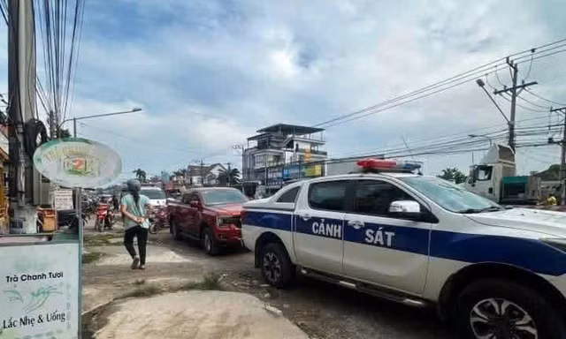 Cô gái trẻ tử vong bất thường trong phòng trọ ở TPHCM