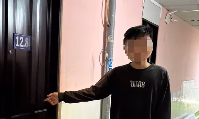 5 người bị bắt vì dụ dỗ tặng quà bé gái 14 tuổi để giao cấu