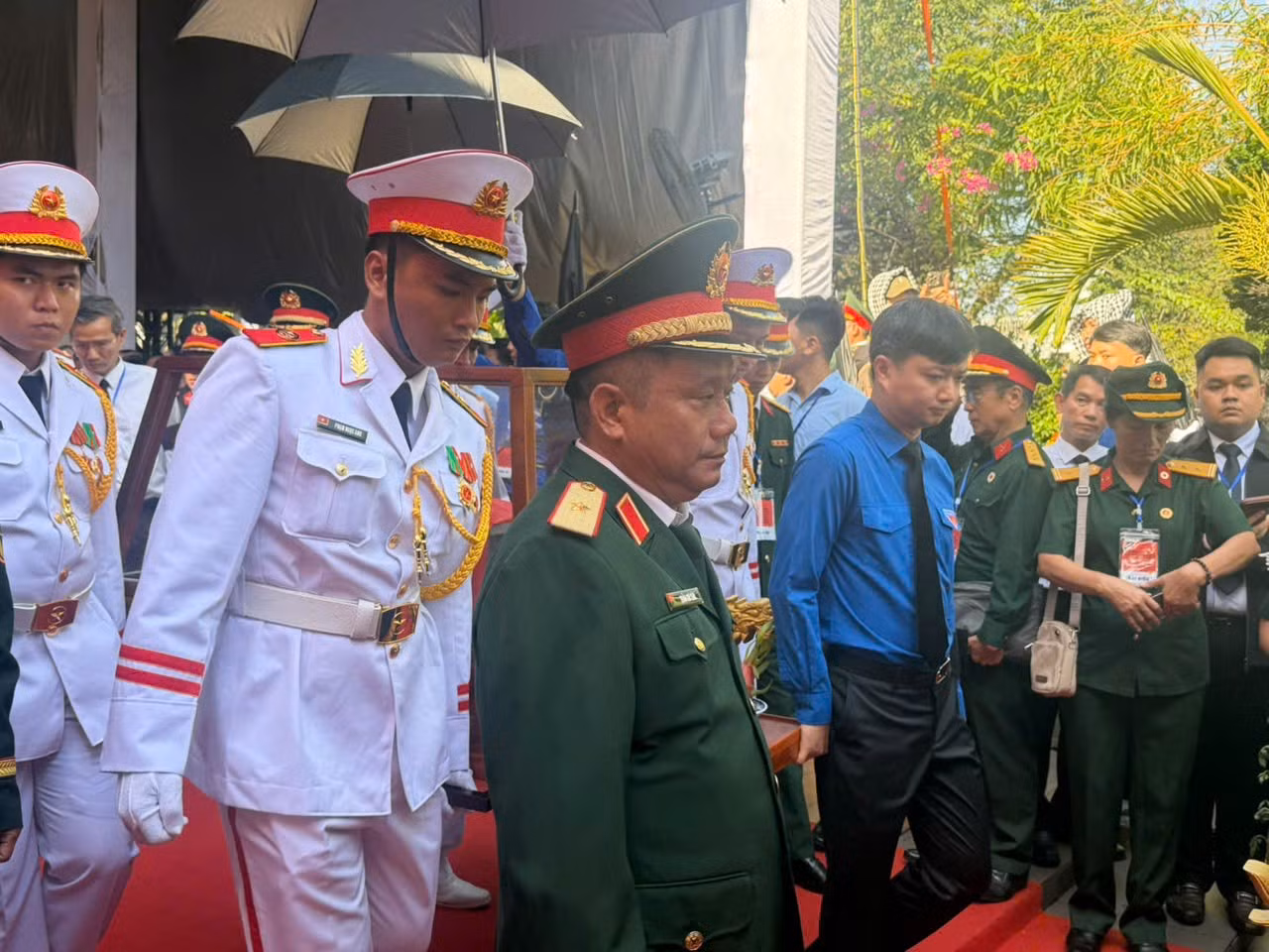 bi-thu-triet3.jpg