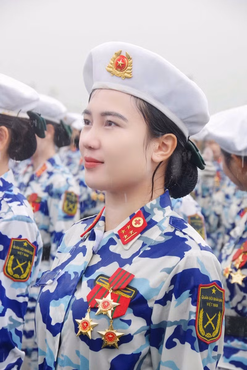 hoang-ngan2.jpg