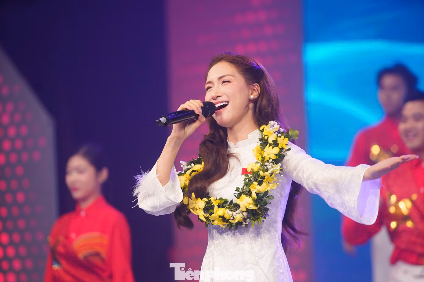 tp-hoa-minzy5.jpg