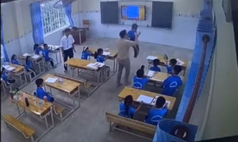 Thầy giáo người nước ngoài bạo lực với học sinh lớp 2 trong giờ tiếng Anh tại Cần Thơ