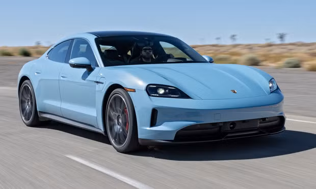 Porsche lên tiếng về tương lai của dòng xe điện đầu tiên
