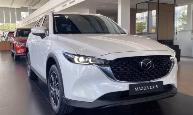 Giá Mazda CX-5 tiếp tục dò đáy tại đại lý