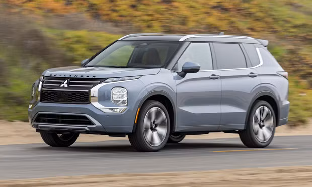 Dàn SUV cỡ C khuấy động thị trường ô tô cuối năm
