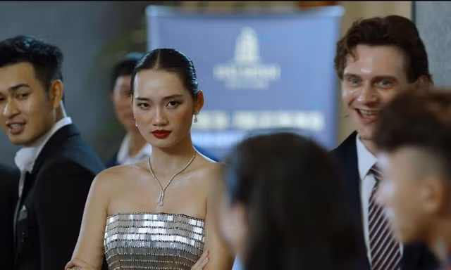Phim giờ vàng VTV bỗng gây chú ý trở lại sau ồn ào của Hoa hậu Quỳnh Anh