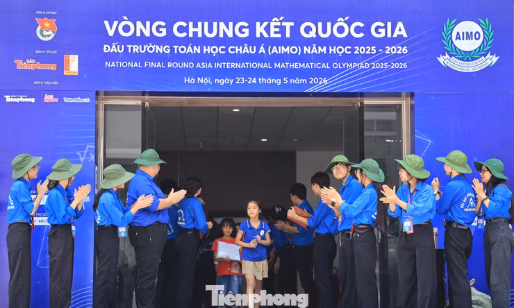 [TRỰC TIẾP] Vinh danh các 'cao thủ' giải Toán bằng tiếng Anh