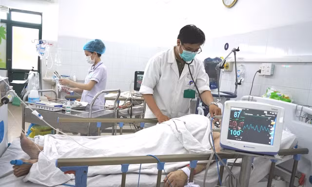 Đà Nẵng: Hàng chục ca đột quỵ nhập viện mỗi ngày