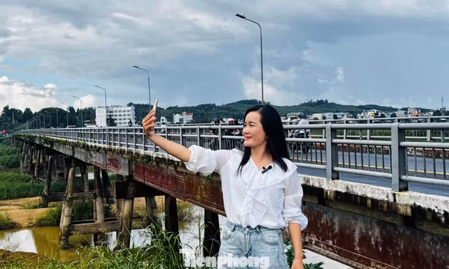 14 giờ hôm nay đóng cầu Trà Khúc 1 cũ, người dân Quảng Ngãi đi đường nào?