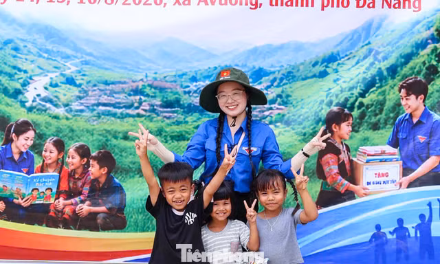 30 ngày cao điểm tuổi trẻ Đà Nẵng hỗ trợ 6 xã biên giới