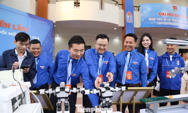 Độc đáo triển lãm đổi mới sáng tạo của tuổi trẻ Đà Nẵng
