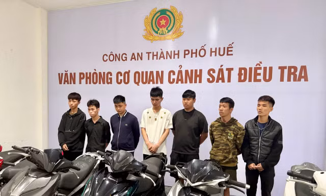 Huế khởi tố 15 đối tượng hỗn chiến trên đường phố