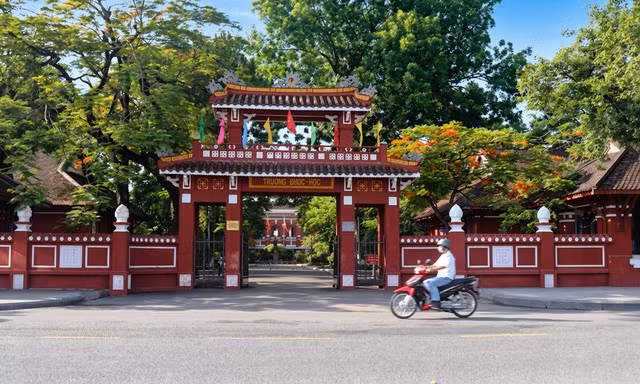 Huế thí điểm dạy tiếng Trung trong trường phổ thông