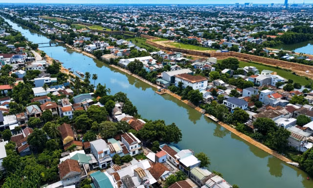 Huế đầu tư gần 100 tỷ đồng xây thêm đường đi bộ kết hợp kè ven sông