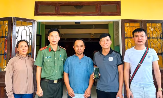 Người dân chuyển nhầm hơn nửa tỷ đồng khi mua cau