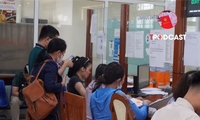 Chậm đăng ký biến động đất đai, phường giải quyết hồ sơ trễ có làm tăng tiền phạt?