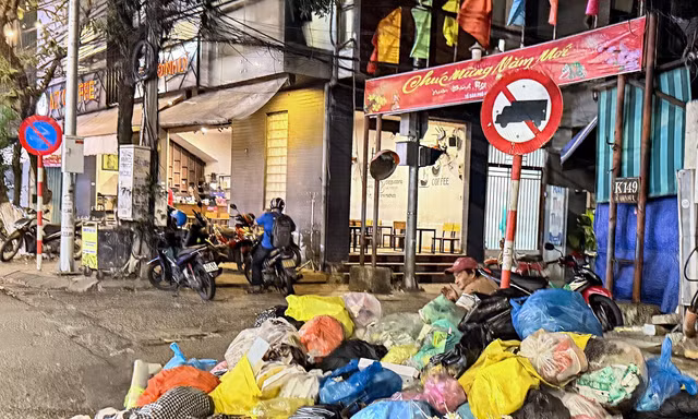 Vì sao rác thải ở Đà Nẵng ùn ứ nhiều ngày?