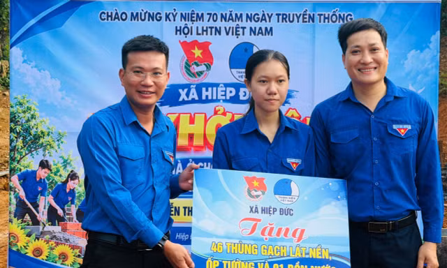 Chung tay xây mái ấm tiếp sức ước mơ đại học cho nữ sinh khó khăn ở Đà Nẵng