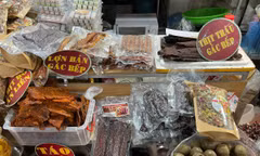 Săn đặc sản trên mạng: Coi chừng ‘tiền mất, bực mang’