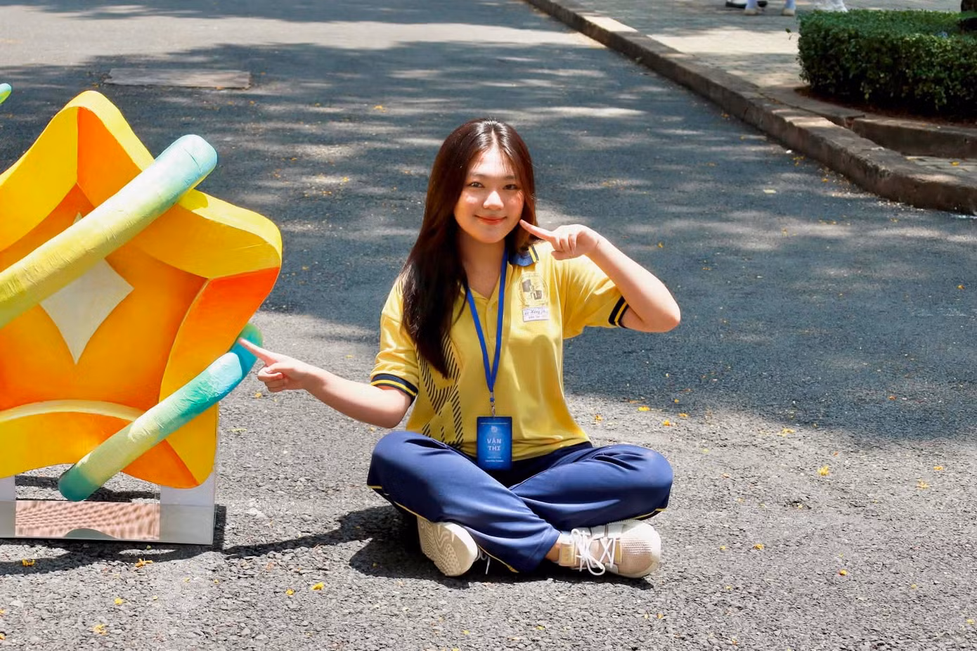 ban-thang-van-thi-pho-chu-nhiem-ban-truyen-thong-ctttk12-truong-thpt-chuyen-le-hong-phong.jpg