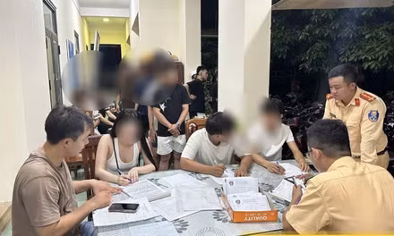 Hơn 200 thanh thiếu niên tụ tập, nẹt pô giữa đêm ở Quảng Ngãi