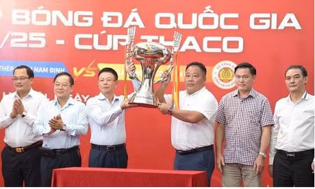 THACO và hành trình 12 mùa liên tiếp đồng hành cùng Siêu cúp Bóng đá Quốc gia