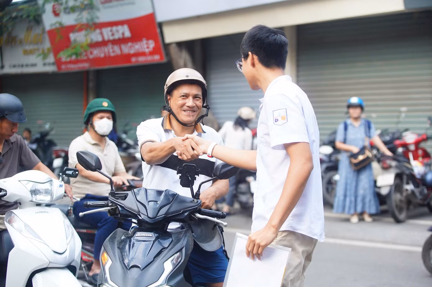 z7880760116712-0692a0e2ca907b7217e99a0731526377.jpg