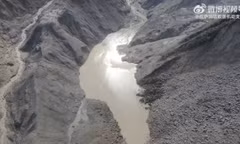 Ấn Độ cảnh giác với hàng ngàn hồ trên núi sau thảm hoạ ở Nepal