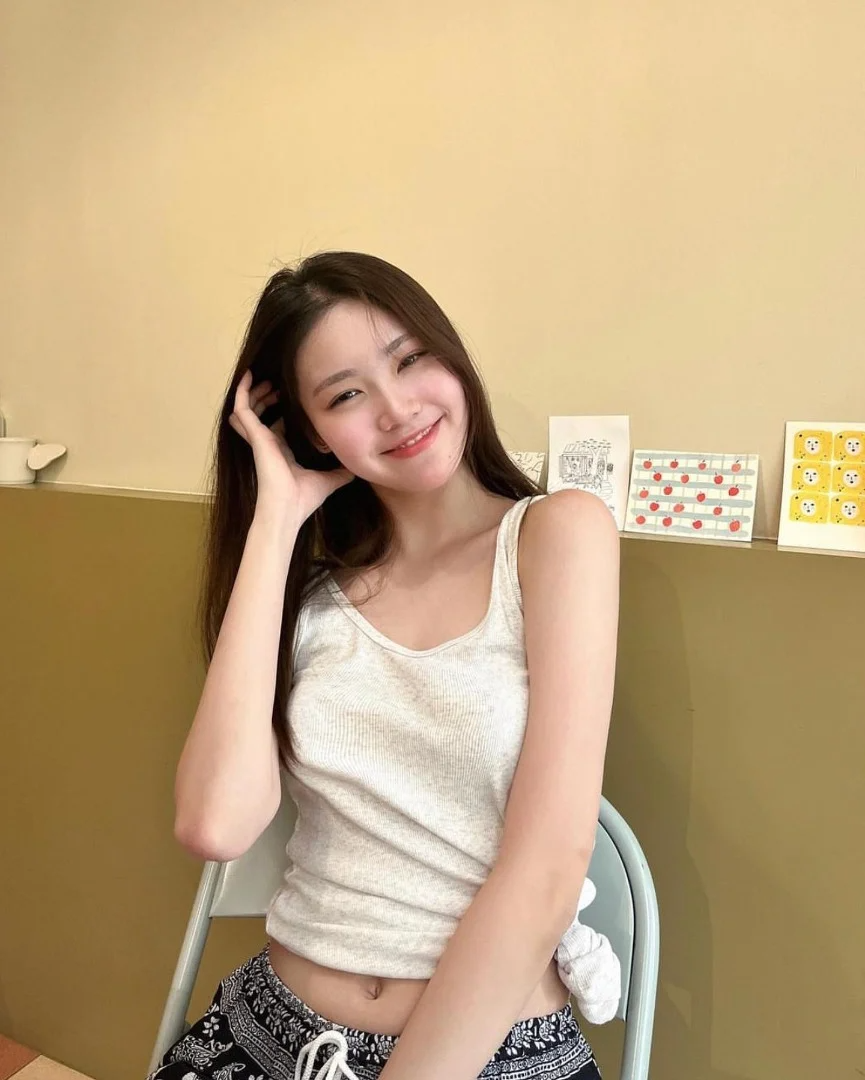 Nhan sắc hot girl cầu lông Thái Lan bị đình chỉ ở Asiad