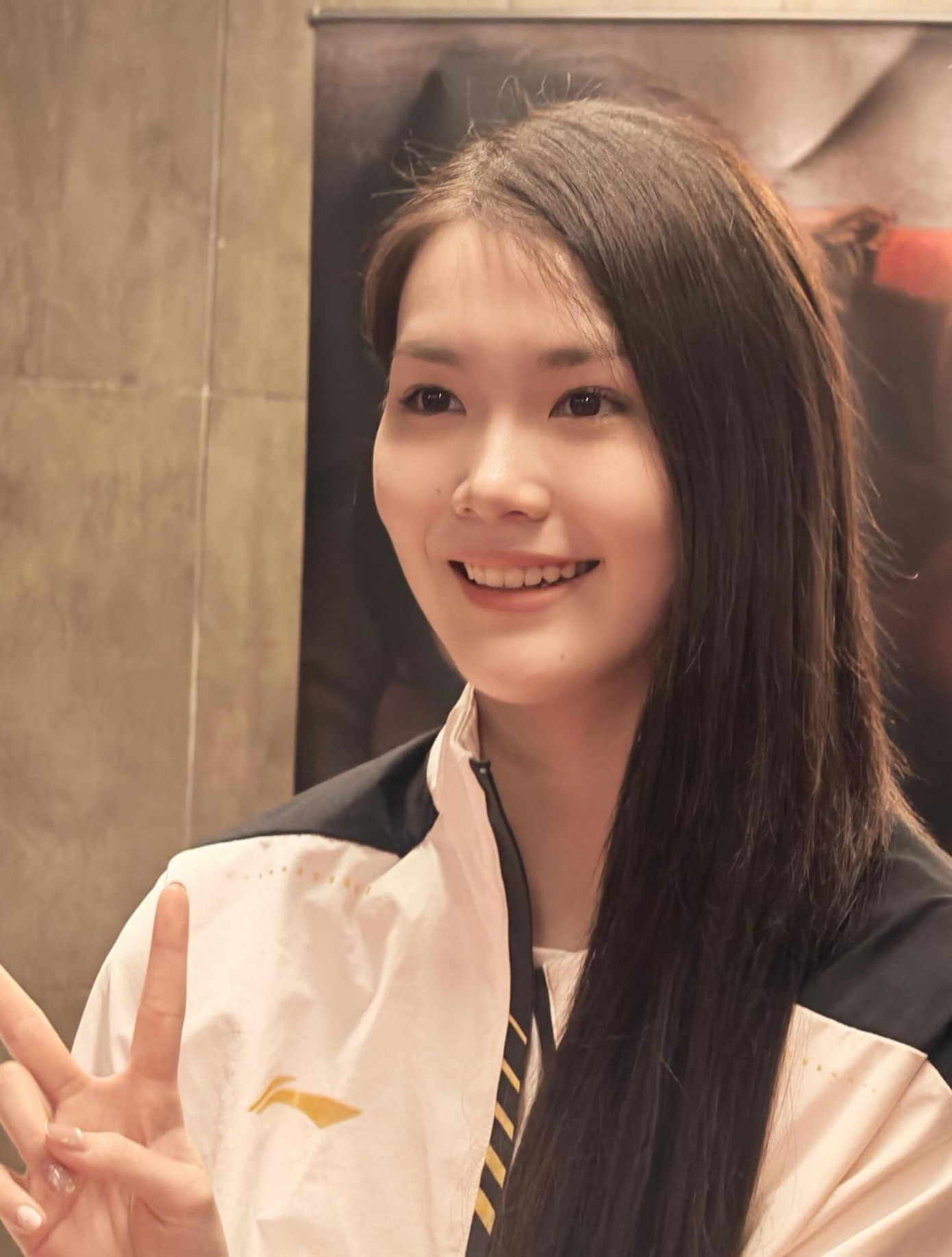 Nhan sắc hot girl cầu lông Thái Lan bị đình chỉ ở Asiad