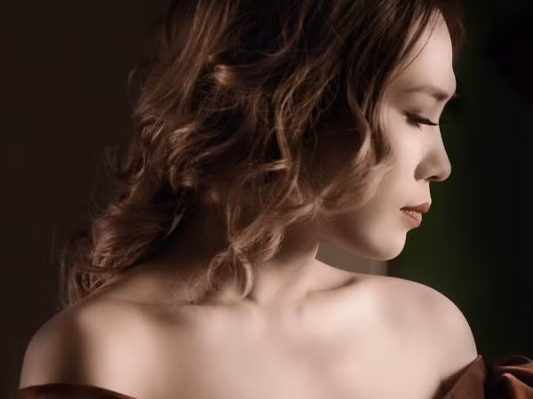 Mặc "chị đẹp" Mỹ Tâm khóc sướt mướt trong MV mới, fan đua nhau chế ảnh hài hước không thương tiếc