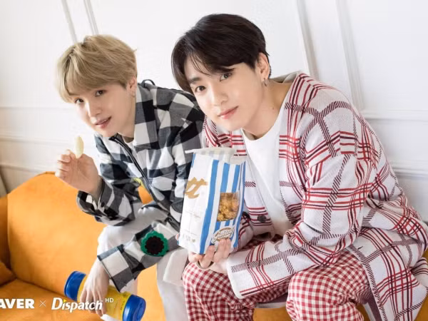 Nếu bạn vẫn lười học vì chưa trở lại trường, hãy nhìn ngay sang Jungkook và Suga