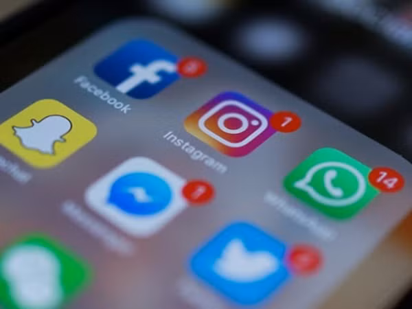 Instagram vô tình làm lộ mật khẩu người dùng