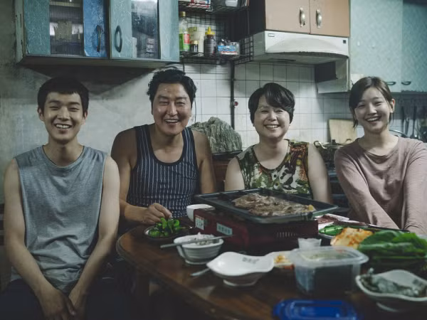 Nhìn doanh thu của "Ký Sinh Trùng", đừng nói khán giả Việt không thích phim nghệ thuật