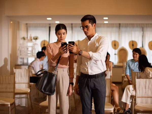 Sau “Yêu Nhầm Bạn Thân”, fan phim Thái lại có “Thách Yêu 2 Năm” để chờ đợi