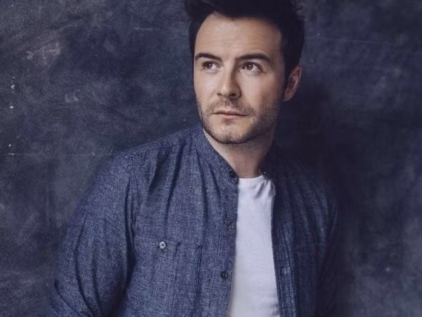 Cựu thành viên Westlife - Shane Filan mang tour diễn châu Á đến Sài Gòn